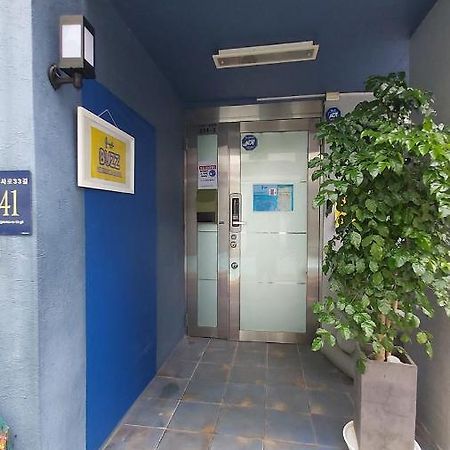 Buzz Guesthouse Hostel Seoul Ngoại thất bức ảnh