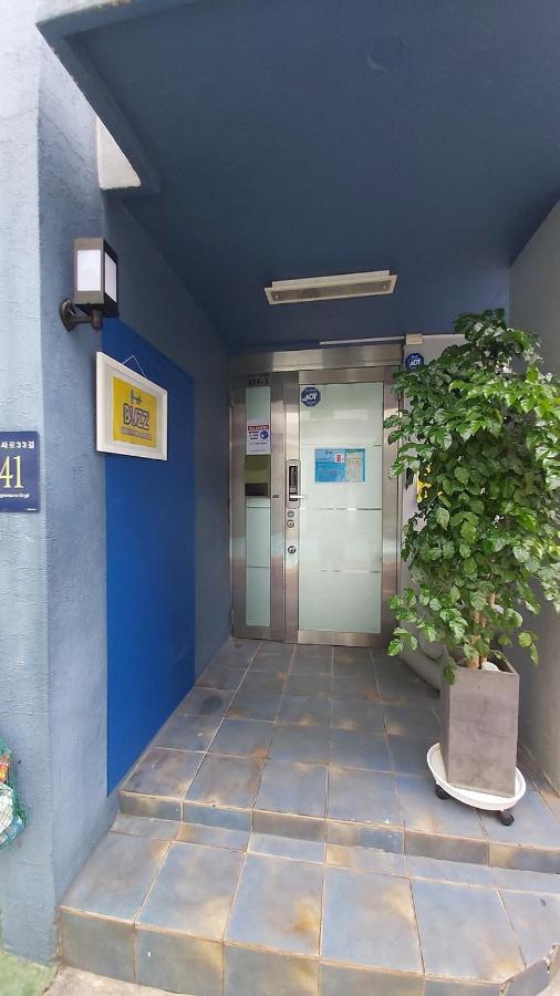 Buzz Guesthouse Hostel Seoul Ngoại thất bức ảnh
