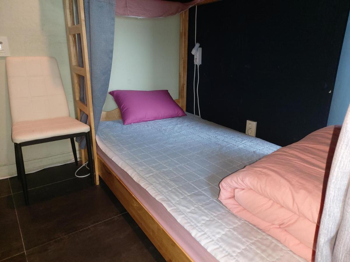 Buzz Guesthouse Hostel Seoul Ngoại thất bức ảnh