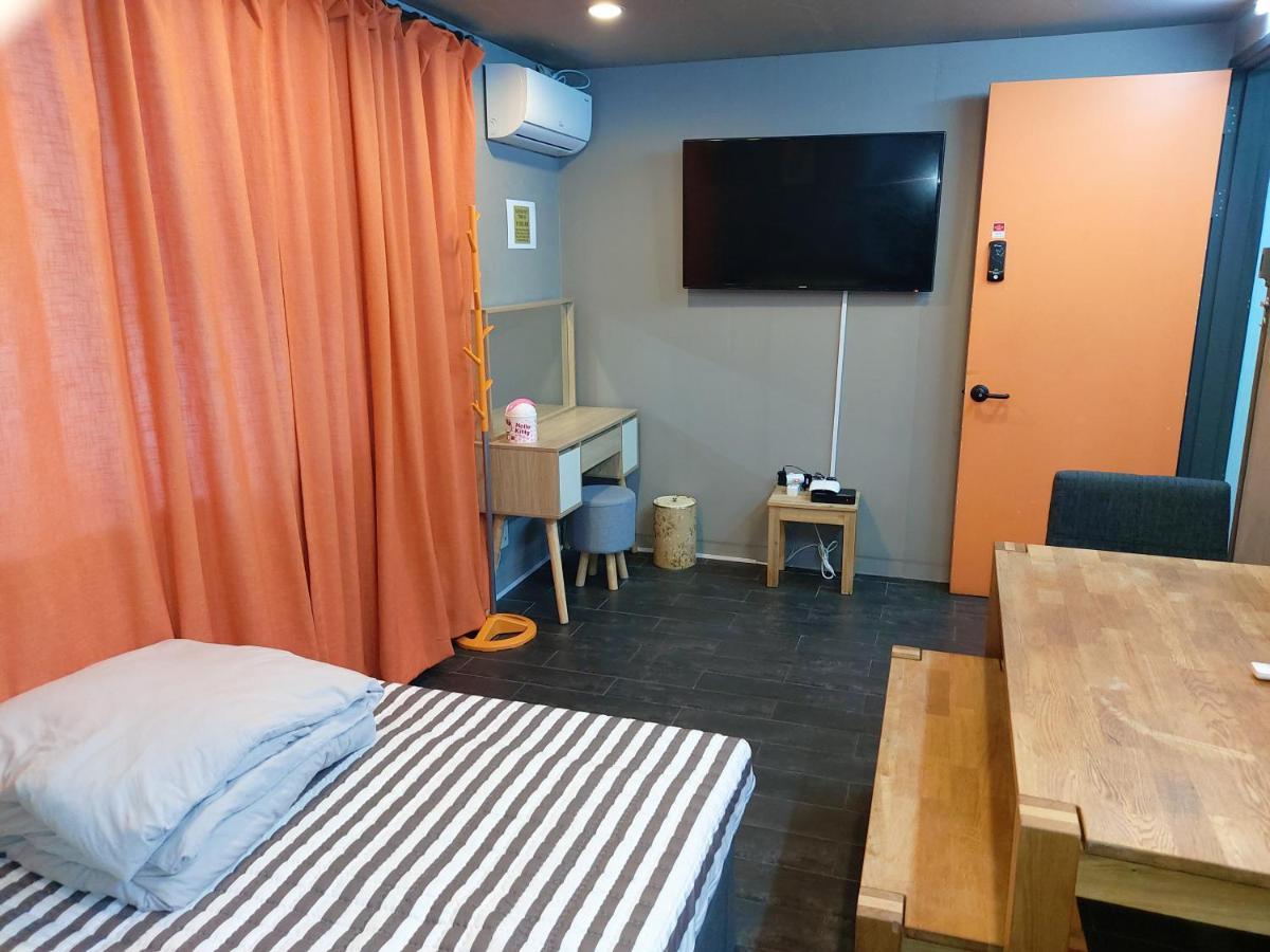 Buzz Guesthouse Hostel Seoul Ngoại thất bức ảnh