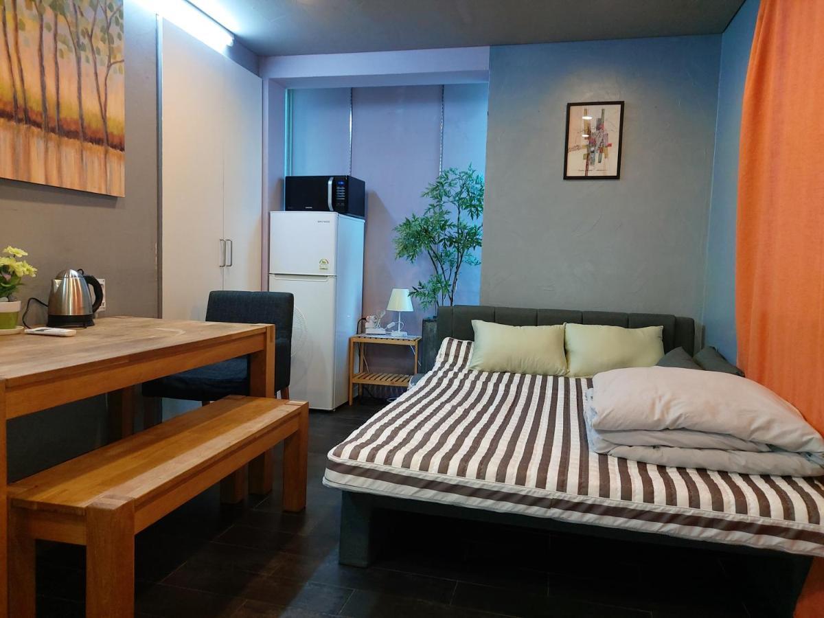 Buzz Guesthouse Hostel Seoul Ngoại thất bức ảnh